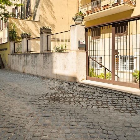3 Bed Modern Flat - 15 Minutes Walk To Colosseum Roma Esterno foto