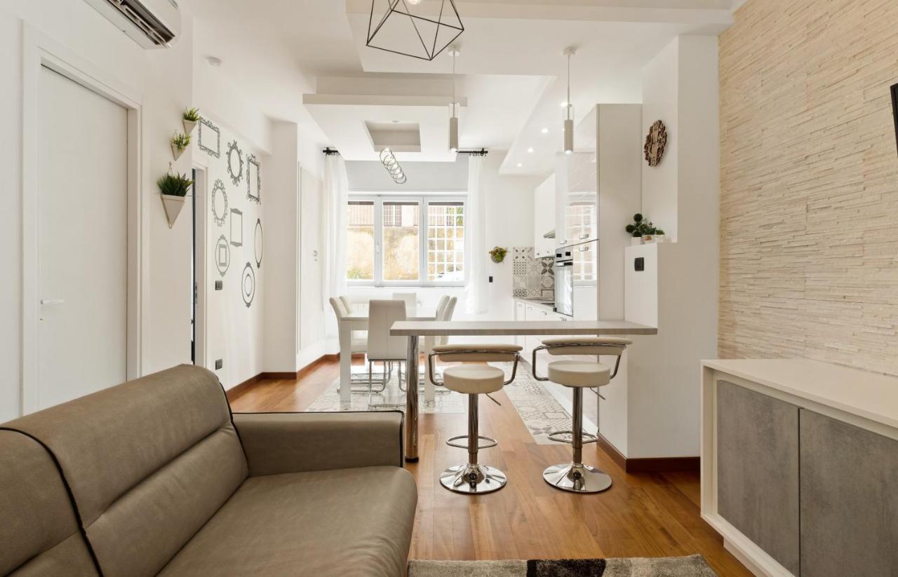 3 Bed Modern Flat - 15 Minutes Walk To Colosseum Roma Esterno foto